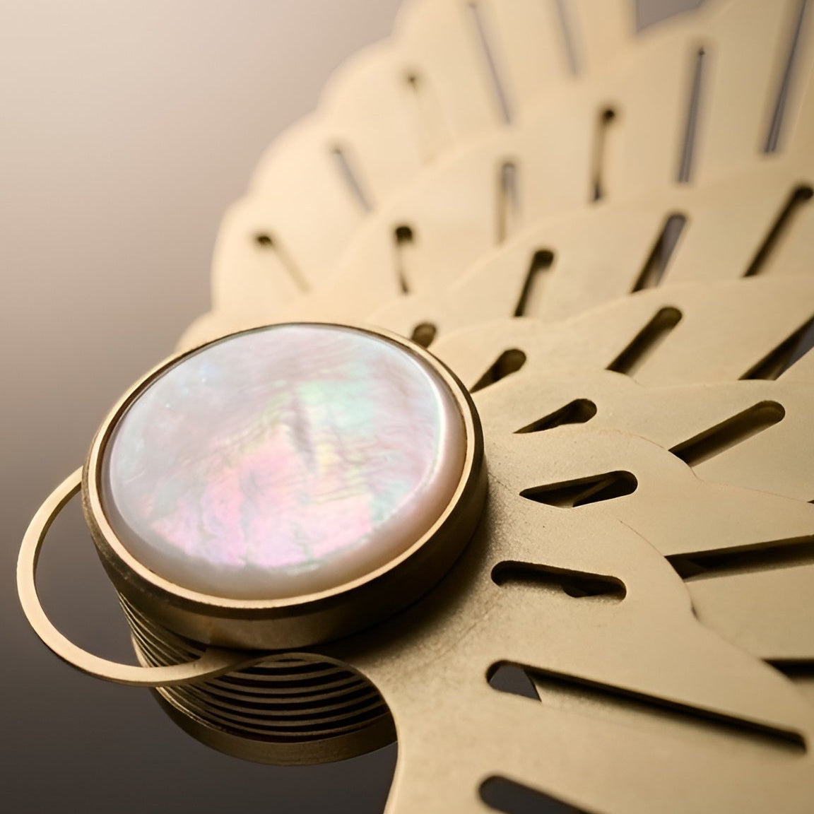 eventail luxe aluminium chic moderne or nacre metal 